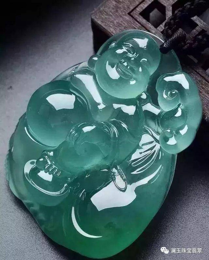 翡翠冰种：如何辨别真伪与价值？