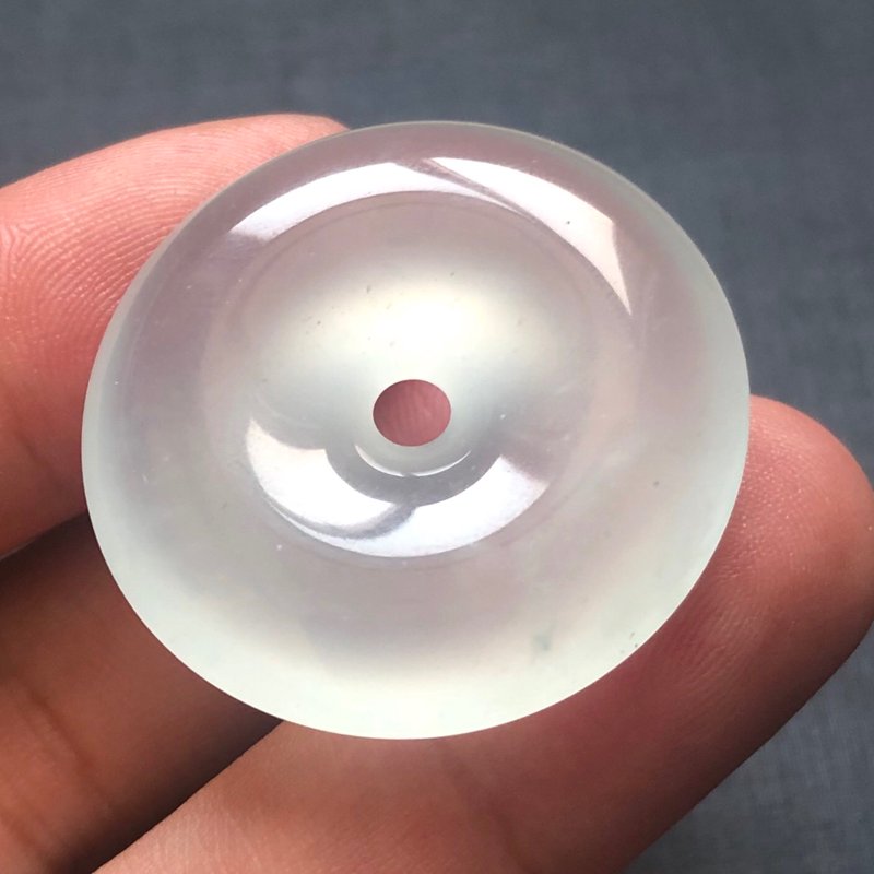 辨别玉石和翡翠，你需要掌握哪些技巧？